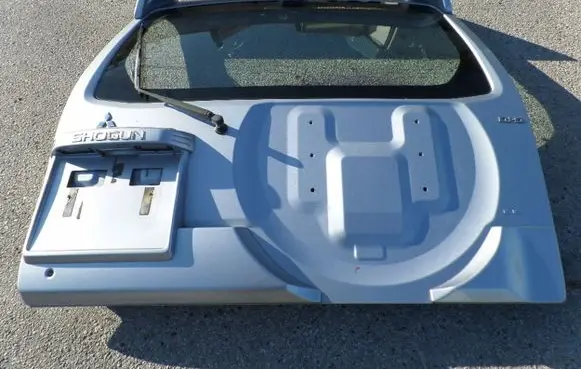 Mitsubishi Space Star Tailgate/trunk/boot lid SHOGUNA19