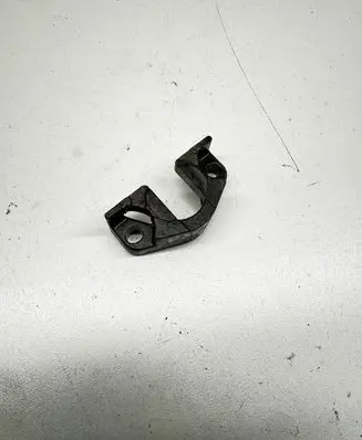 BMW 5 E60 E61 Fuel Injector clamp holder 13537792722 7792722