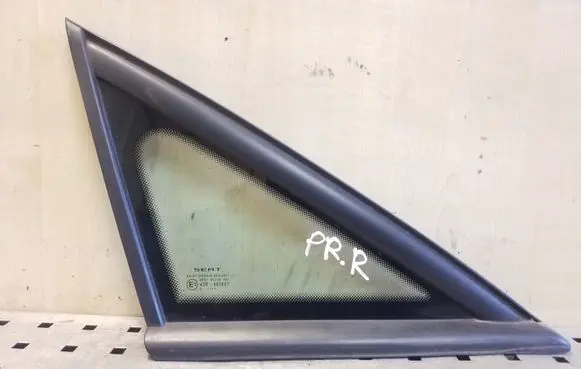 Seat Altea XL Front door vent window glass four-door 5P0845412