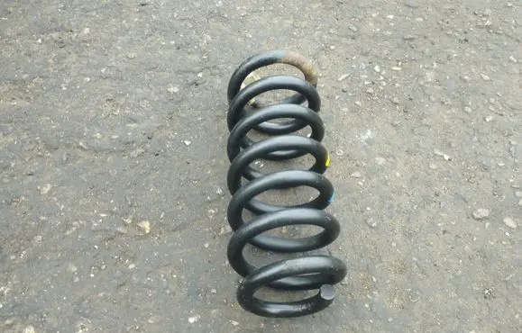 Peugeot 607 Rear coil spring
