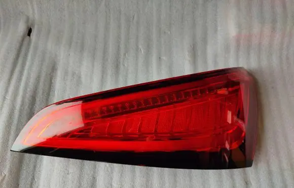 Audi Q5 SQ5 Rear/tail lights 8R0945094C HECKL21S AU416PAT2