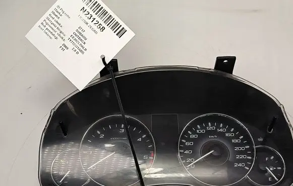 Subaru Outback Speedometer (instrument cluster) 85002AJ43