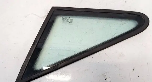Ford Galaxy Front triangle window/glass AS2