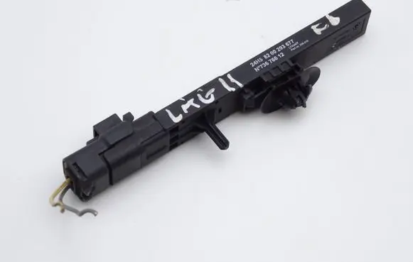 Renault Laguna II Aerial antenna amplifier 8200293677