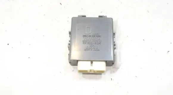 Lexus NX Door central lock control unit/module 8597042010