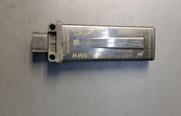 BMW 5 F10 F11 Tire pressure control unit 6875773 053120100718 0300262804