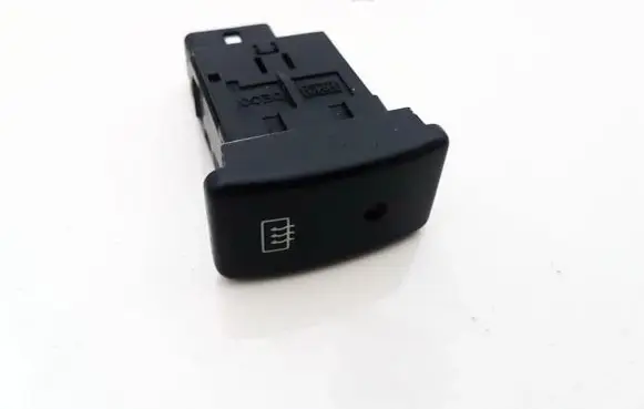 Hyundai Scoupe Windscreen/window heater switch