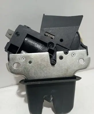 Audi A5 8T 8F Tailgate/trunk/boot lock/catch/latch 4F5827505