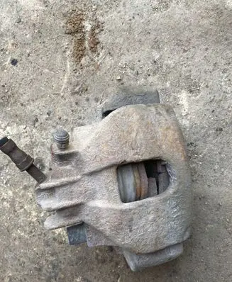 Volvo V70 Front brake caliper
