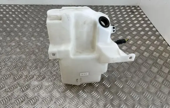 Ford Kuga II Windshield washer fluid reservoir/tank CV4413K175AG