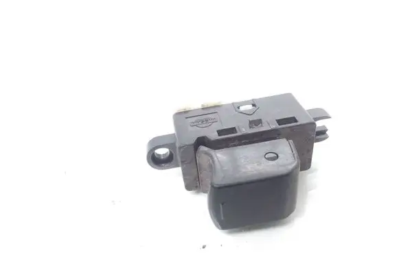 Subaru Forester SH Electric window control switch 8929Z
