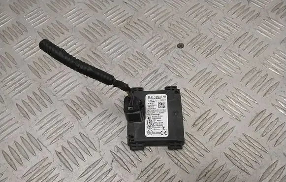 Ford Mach-E I Distronic sensor radar ML3T14H031AH