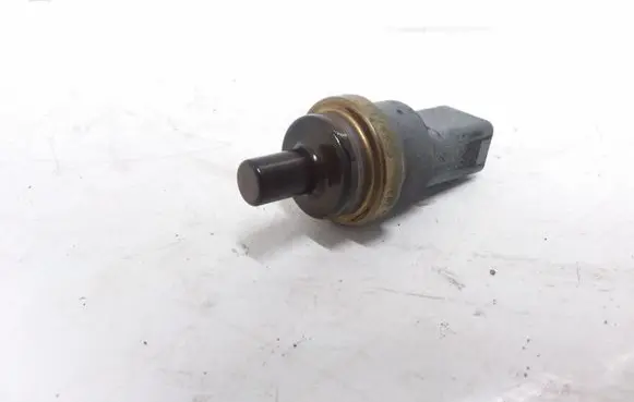 Volkswagen PASSAT B6 Coolant temperature sensor 06A919501A