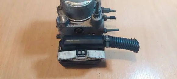 Toyota Yaris ABS Pump 44510-52460 89541-52400 13511019830
