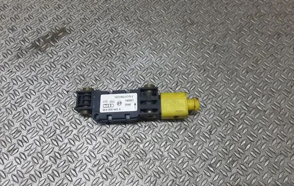 Audi A4 S4 B6 8E 8H Airbag deployment crash/impact sensor 8E0959643A