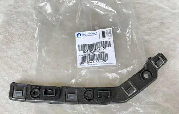 Jeep Renegade Rear bumper mounting bracket 51981661BLCP 51981661 51959922