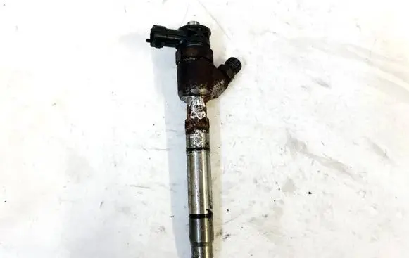 Hyundai i30 Fuel injector 0445110589 881d81a