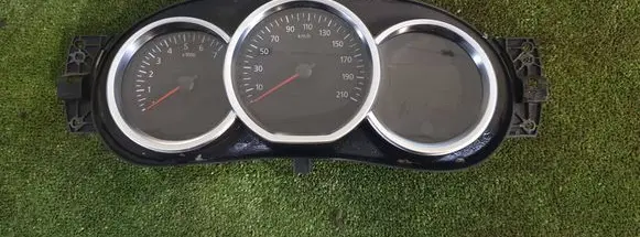 Dacia Sandero II Speedometer (instrument cluster) 248109235R