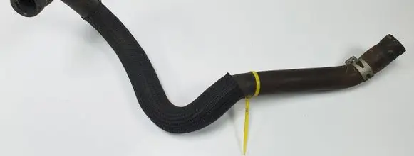 Ford Mondeo MK IV Engine coolant pipe/hose