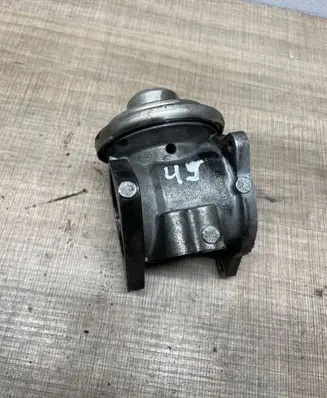 BMW 7 E65 E66 EGR valve 038131501AN 134710014