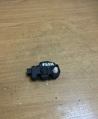 Mercedes-Benz Vito Viano W447 Intake manifold valve actuator/motor 1121400060 F6334