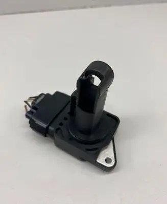 Toyota Land Cruiser (J120) Mass air flow meter 2220430010 1974002110