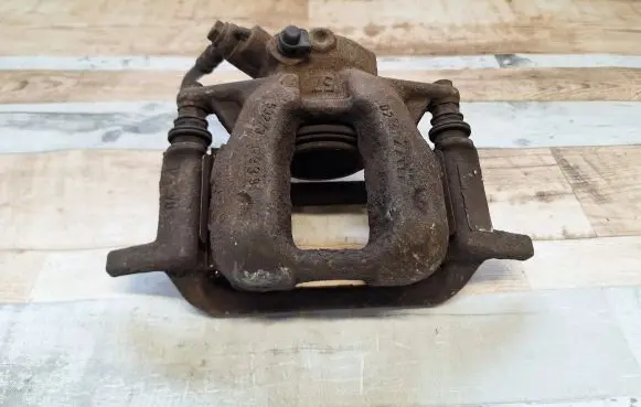 Peugeot 407 Front brake caliper