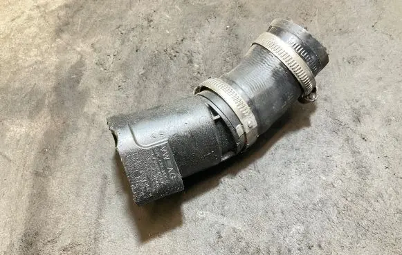 Audi A3 S3 A3 Sportback 8P Intercooler hose/pipe 03L131111G 53031830006 322063