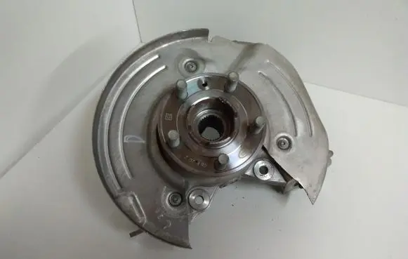 Land Rover Evoque II Rear wheel hub FK7226028AD