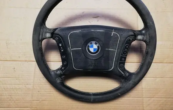 BMW 7 E38 Steering wheel