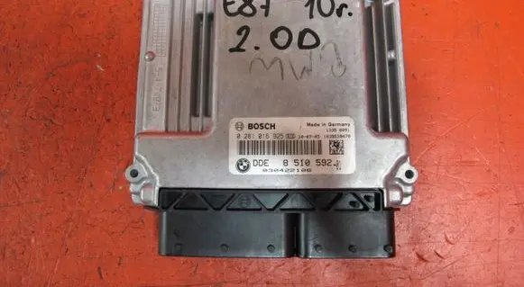 BMW 1 E81 E87 Engine control unit/module 8510592