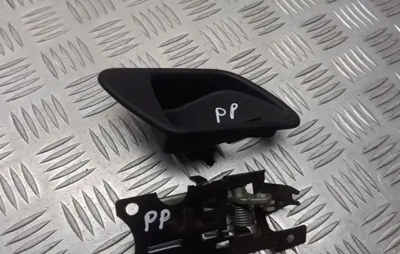 Land Rover Freelander Rear door interior handle trim 