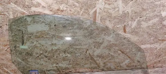 Mercedes-Benz SLK R172 Front door window/glass (coupe) 