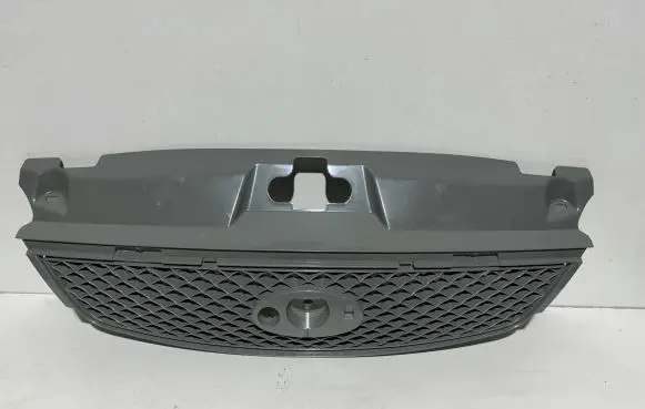 Ford Mondeo Mk III Quarter panel pressure vent 16024273