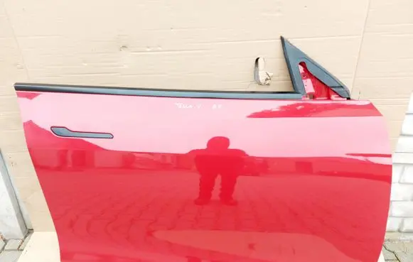 Tesla Model Y Front door