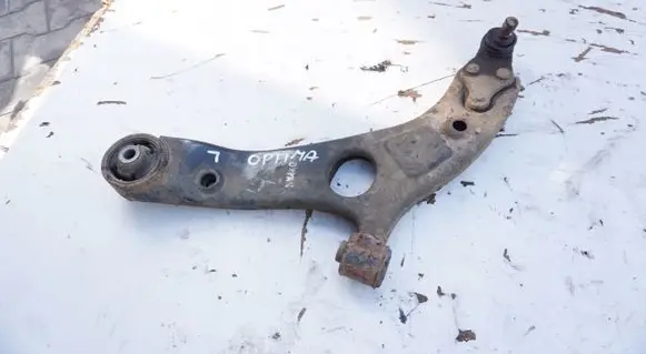 KIA Optima Front lower control arm/wishbone