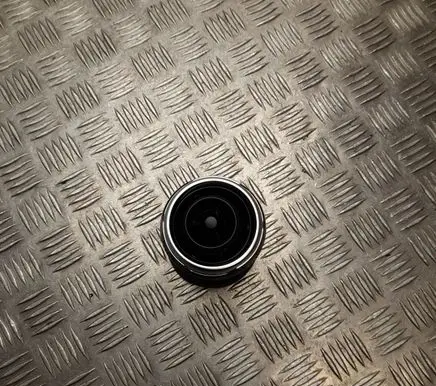 Rear air vent grill