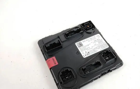 Porsche Taycan 9J1 Comfort/convenience module 992907064CK 8W1907064K 5DK01436713