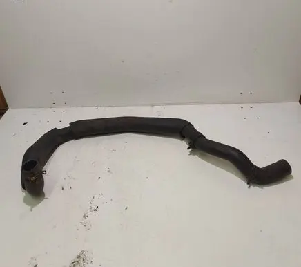 Mazda 3 II Engine coolant pipe/hose