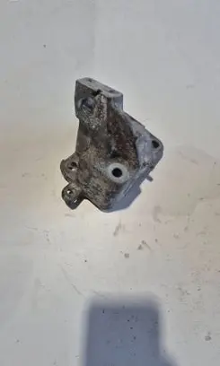 Dodge Durango III Engine mounting bracket 68275984AA