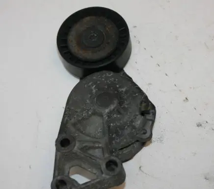 Volkswagen Golf V Alternator belt tensioner 036903315