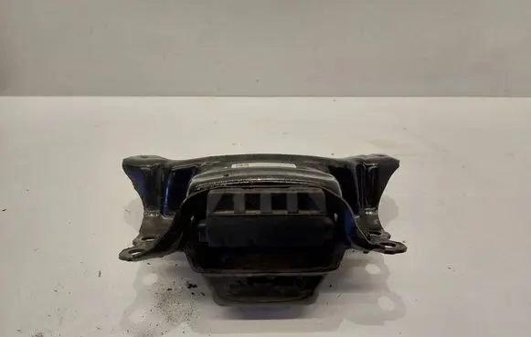 Volkswagen PASSAT B8 Gearbox mount 5Q0199555AD 08072016