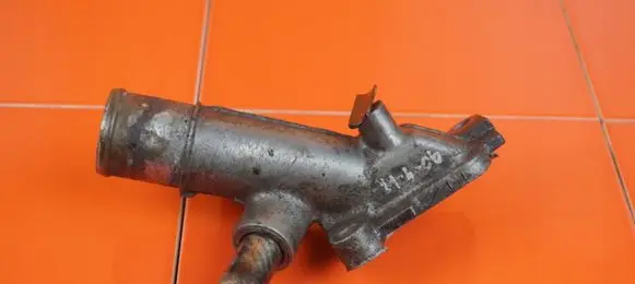 Ford Ranger Engine coolant pipe/hose 20MB27