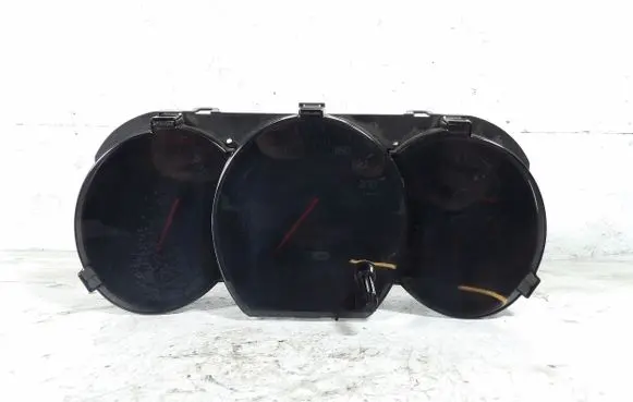 Suzuki Grand Vitara II Speedometer (instrument cluster) 34110-65J1
