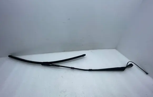 Front wiper blade arm