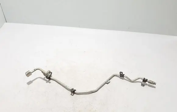 Air conditioning (A/C) pipe/hose