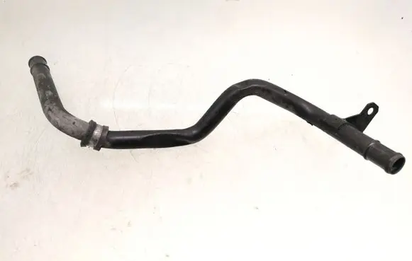 Volkswagen PASSAT B6 Engine coolant pipe/hose 03G121151T