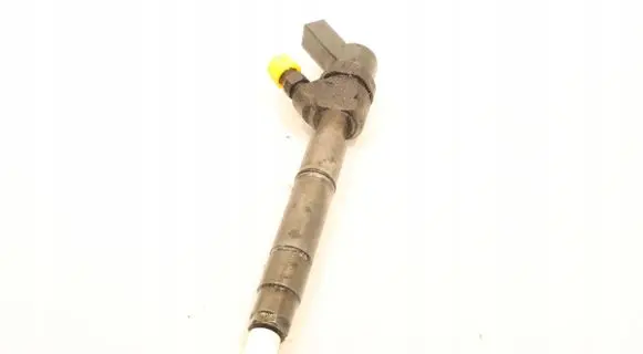 Fuel injector