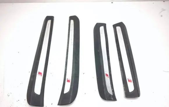 Audi Q7 4L Front sill trim cover 4L0853374B 4L0853373B 4L0853376B