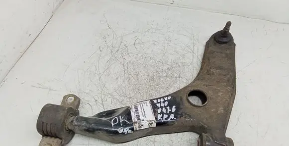 Volvo S40, V40 Front lower control arm/wishbone